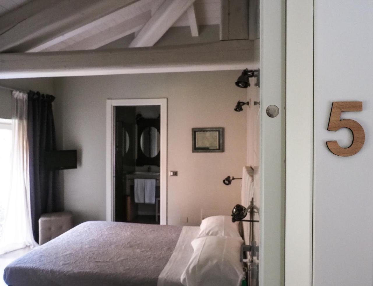 Corte Merighi Charming Rooms Verona Exterior foto